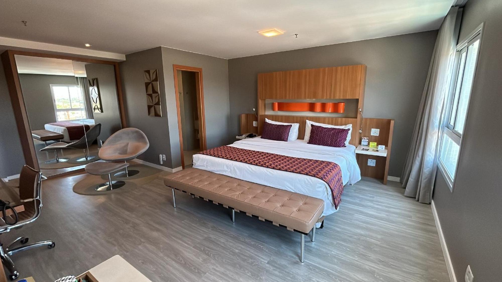 Jade Hotel Brasilia Candangolandia Dış mekan fotoğraf A room at the hotel